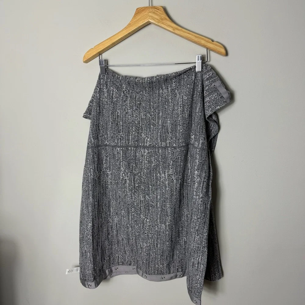 Lululemon Vinyasa Shawl Wrap Scarf Gray